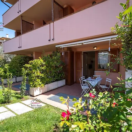 Garden Beth'S House Apartment Brenzone sul Garda Exterior photo