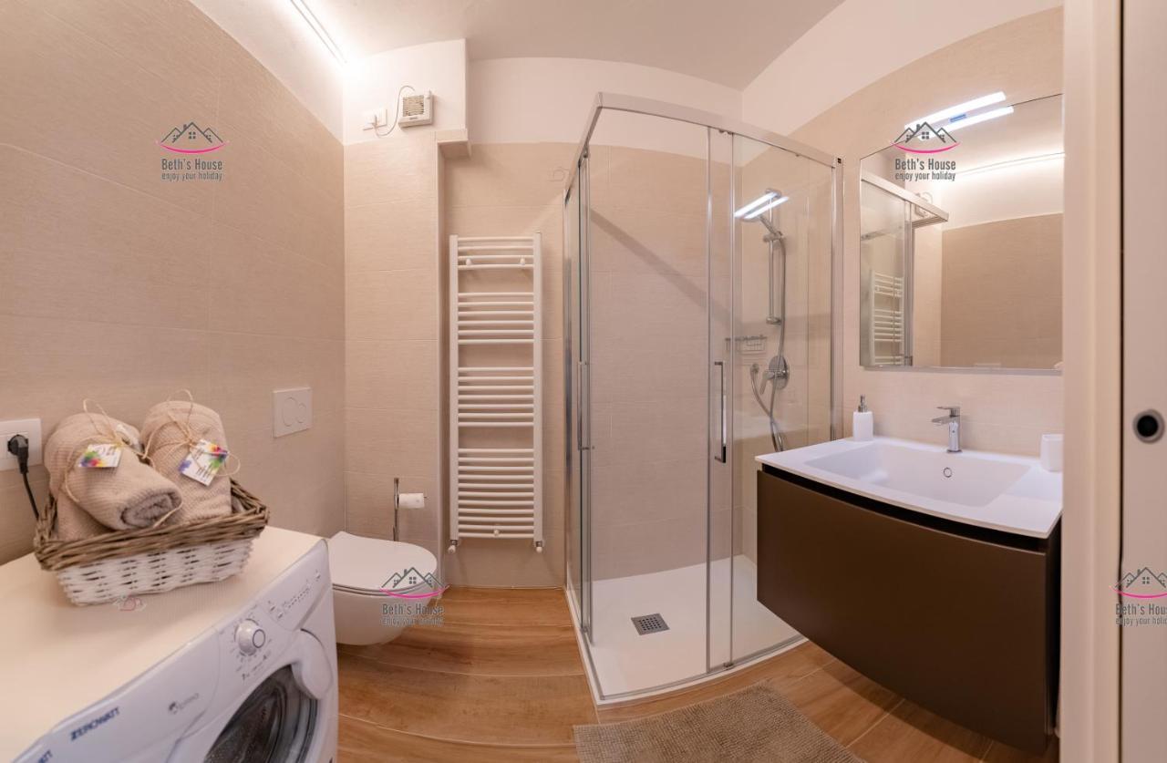 Garden Beth's House Apartment Brenzone sul Garda