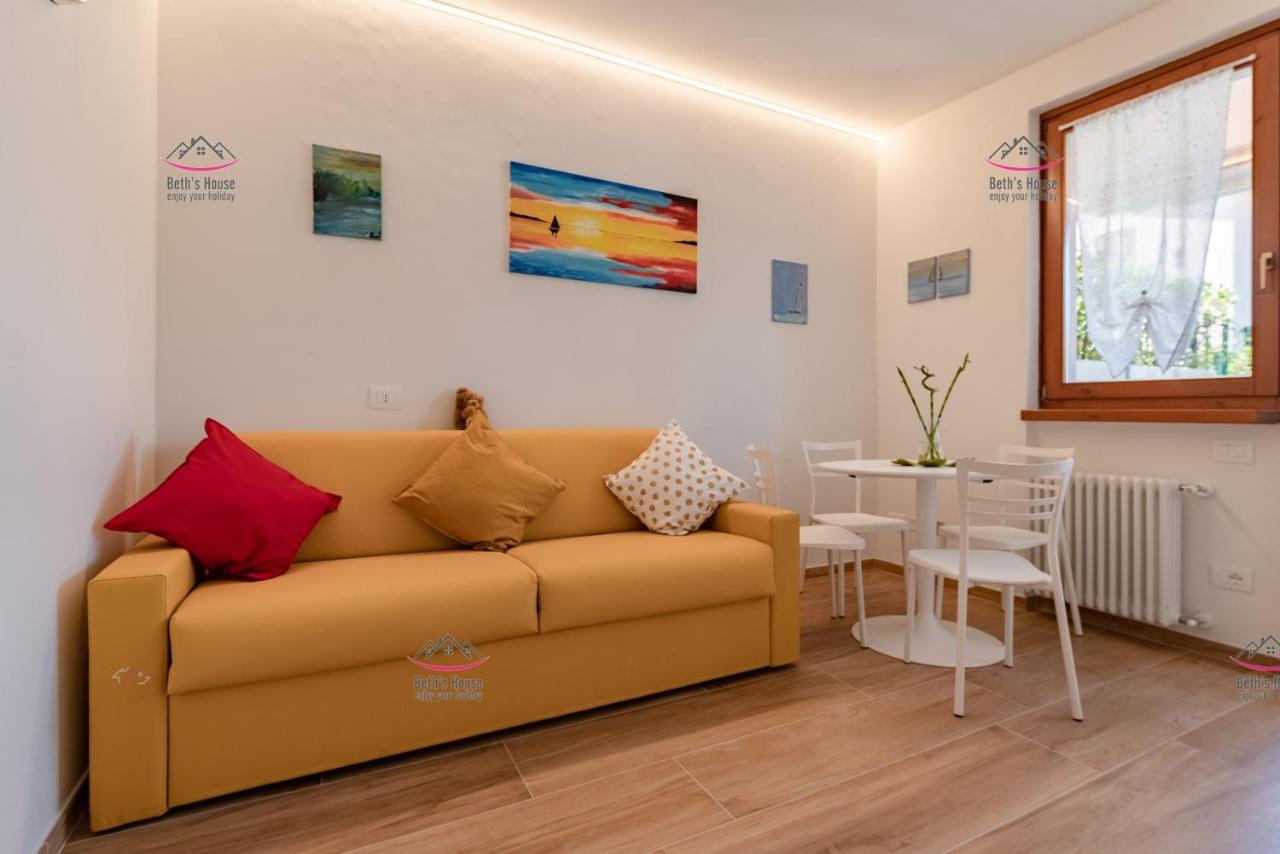 Apartment Garden Beth's House Brenzone sul Garda